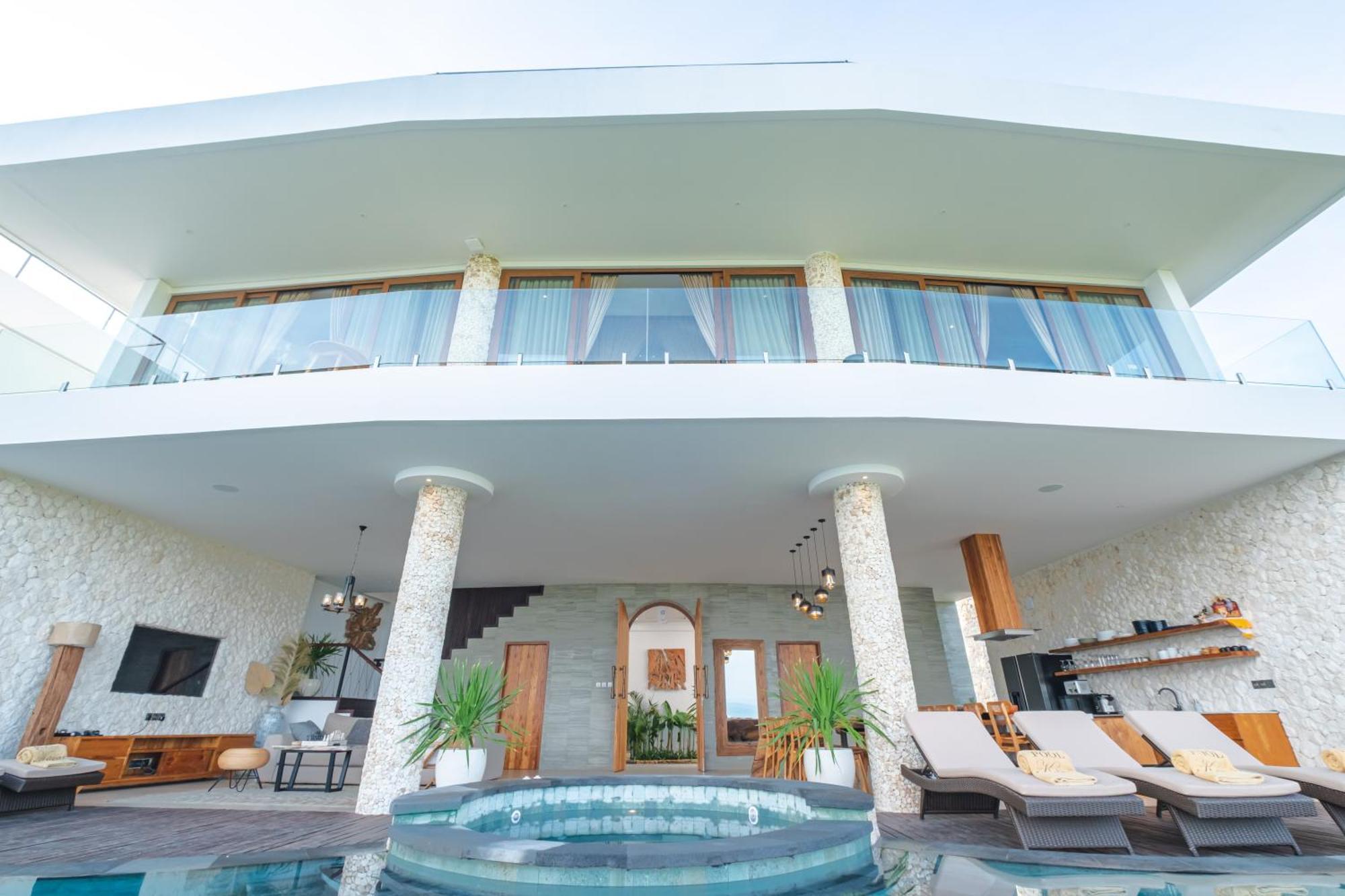 Villa Kaliente Toyapakeh Екстер'єр фото