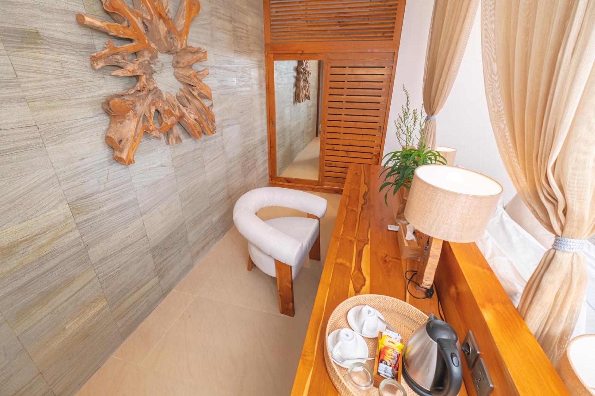 Villa Kaliente Toyapakeh Екстер'єр фото