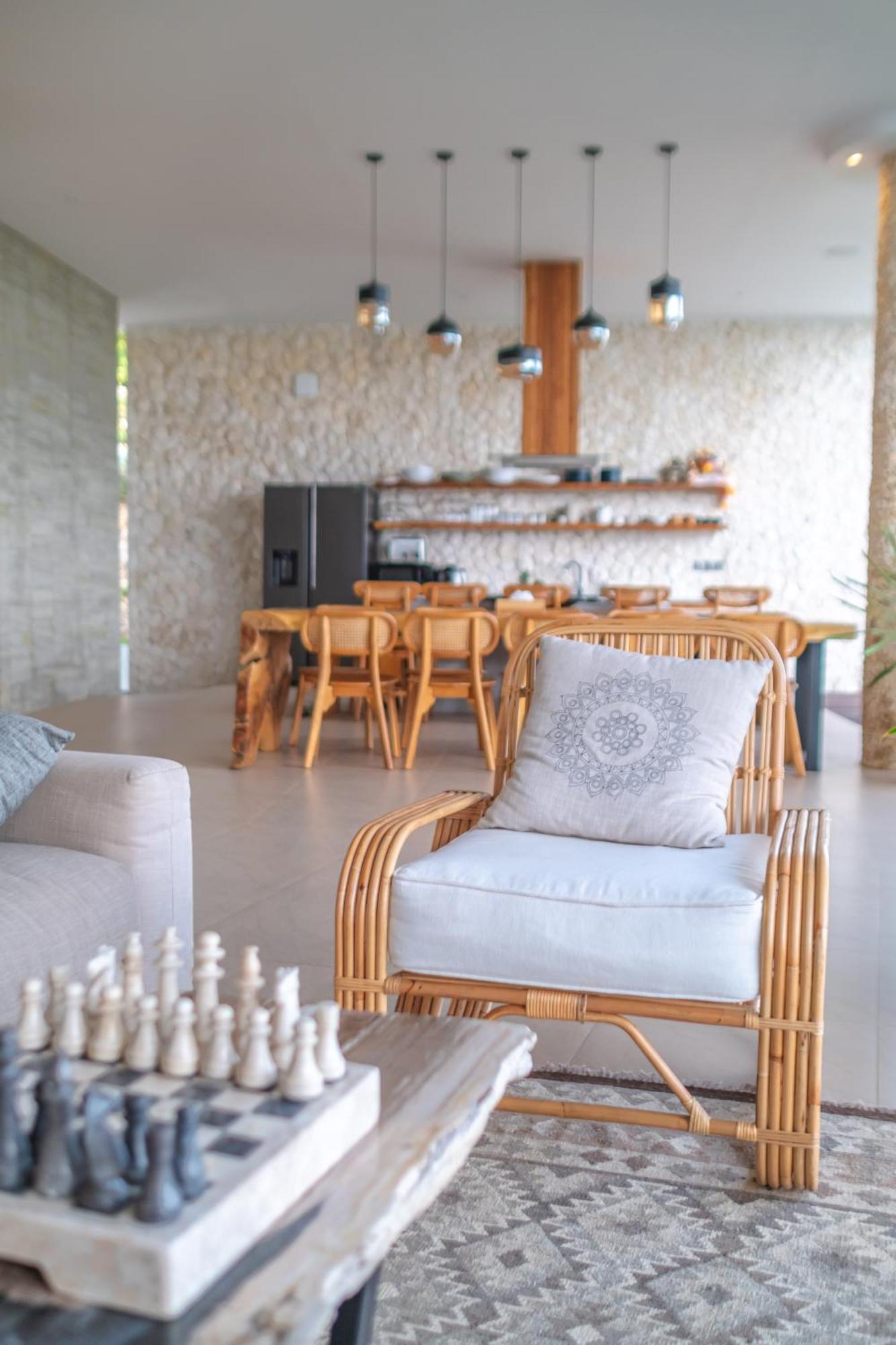 Villa Kaliente Toyapakeh Екстер'єр фото